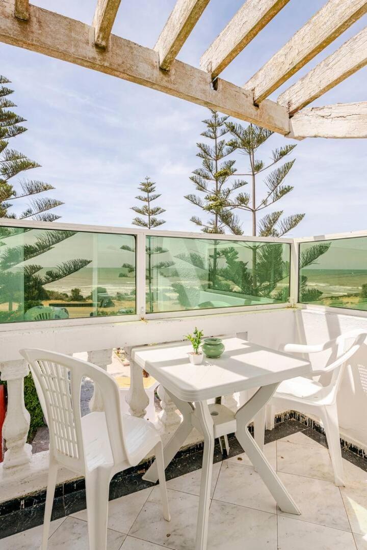 Ocean Breeze ,See View Apartment L'Oasis Exteriör bild